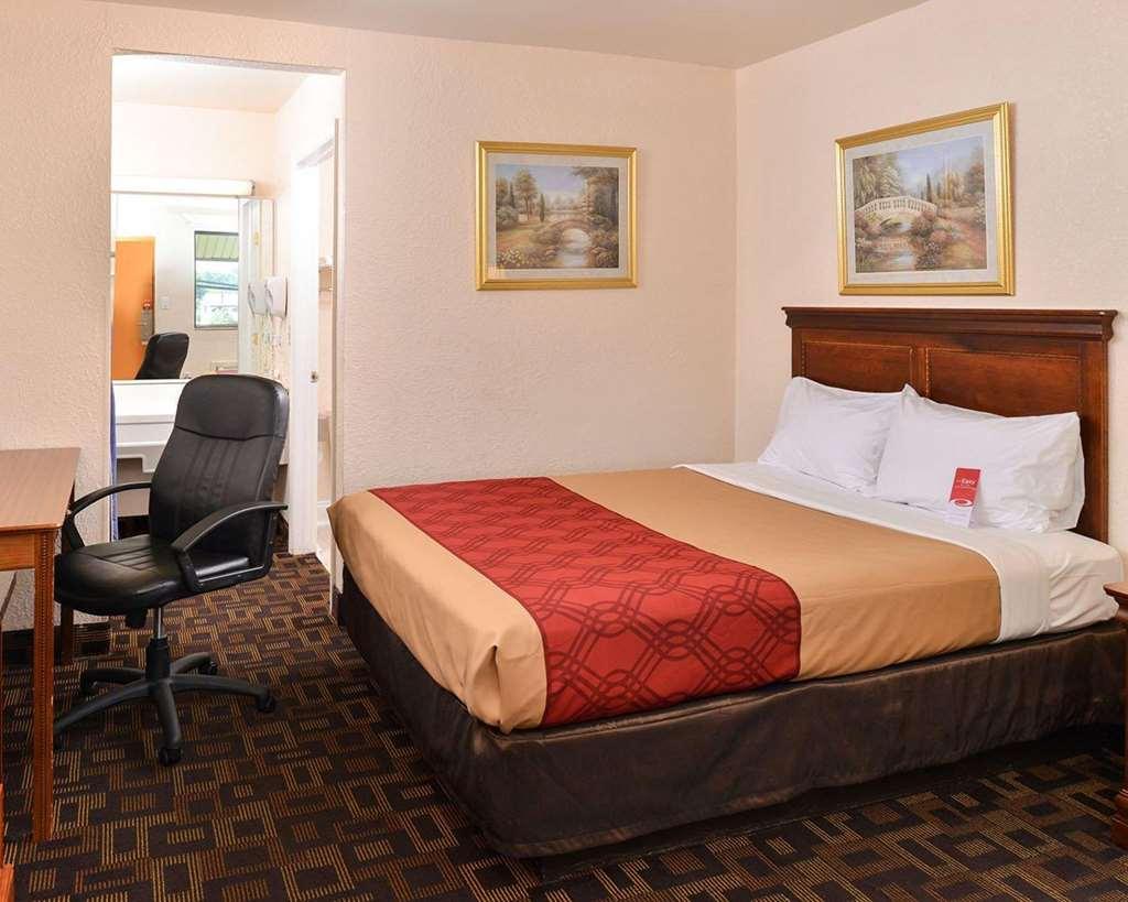 Bellmawr Economy Inn Bellmawr-Philadelphia Area Номер фото