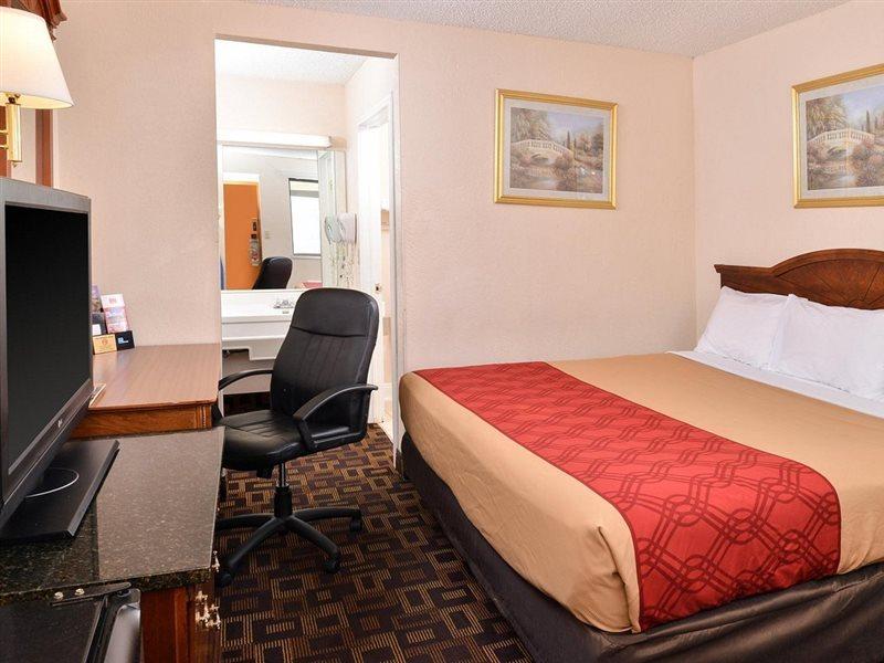 Bellmawr Economy Inn Bellmawr-Philadelphia Area Экстерьер фото