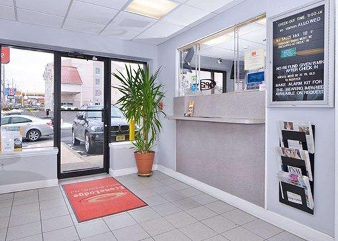 Bellmawr Economy Inn Bellmawr-Philadelphia Area Экстерьер фото